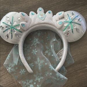 Disney Frozen Snowflake Headband - White and Blue